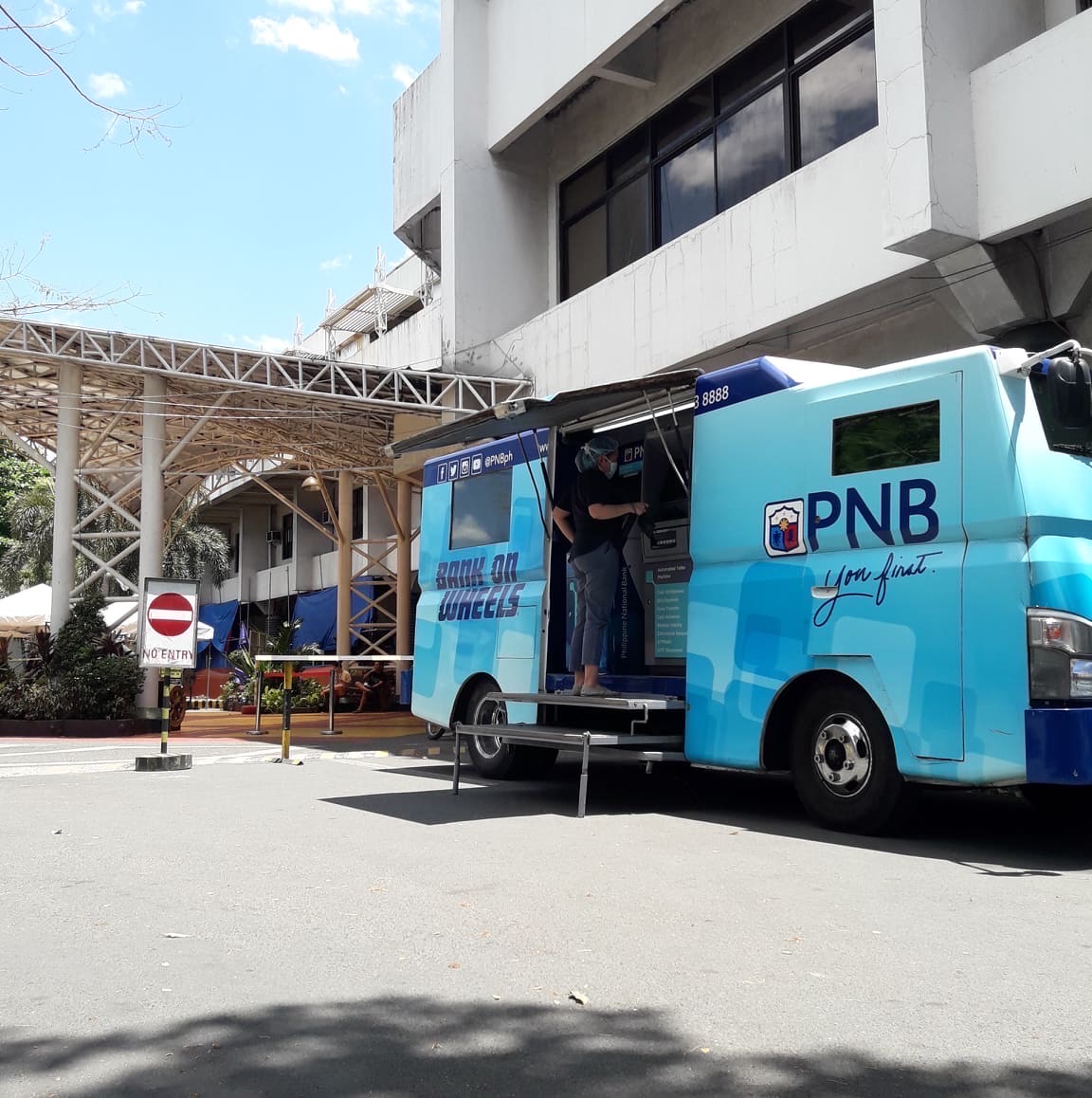 Pnb Bank On Wheels Philippine National Bank